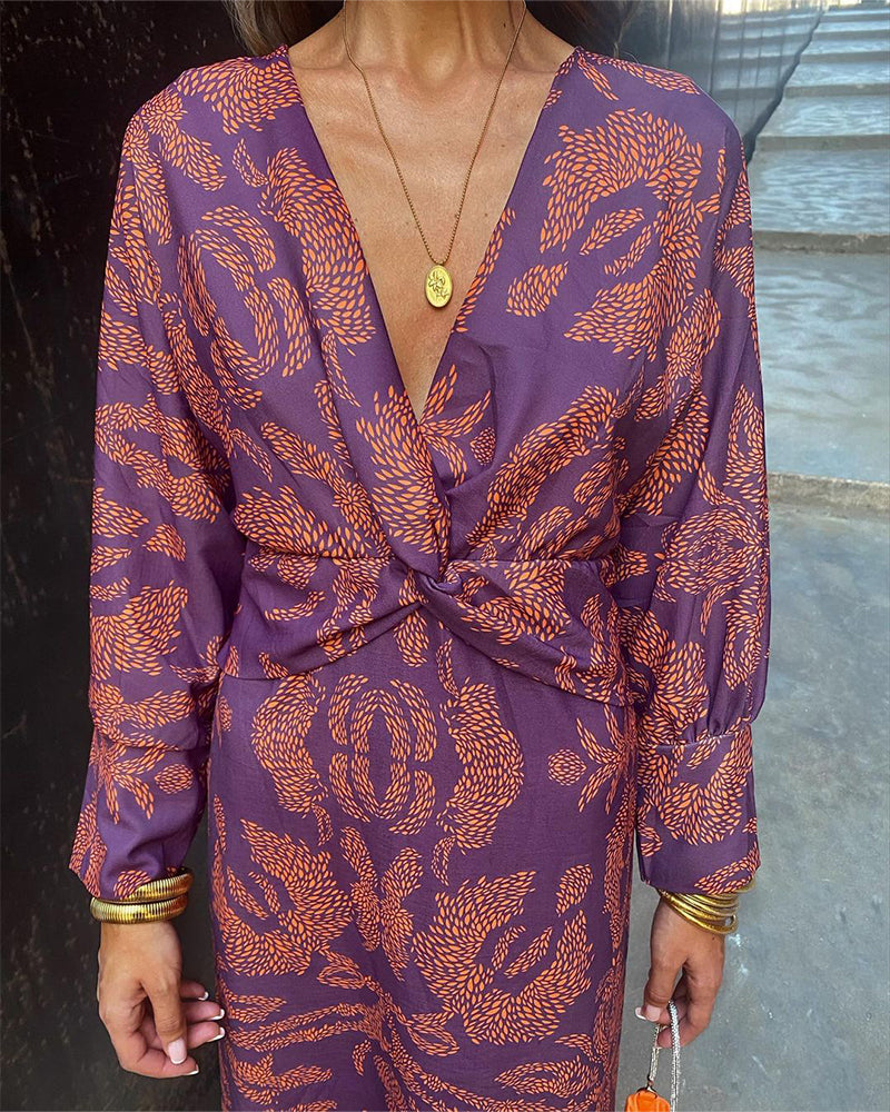 Charlotte | Elegant V-hals Kjole med Print