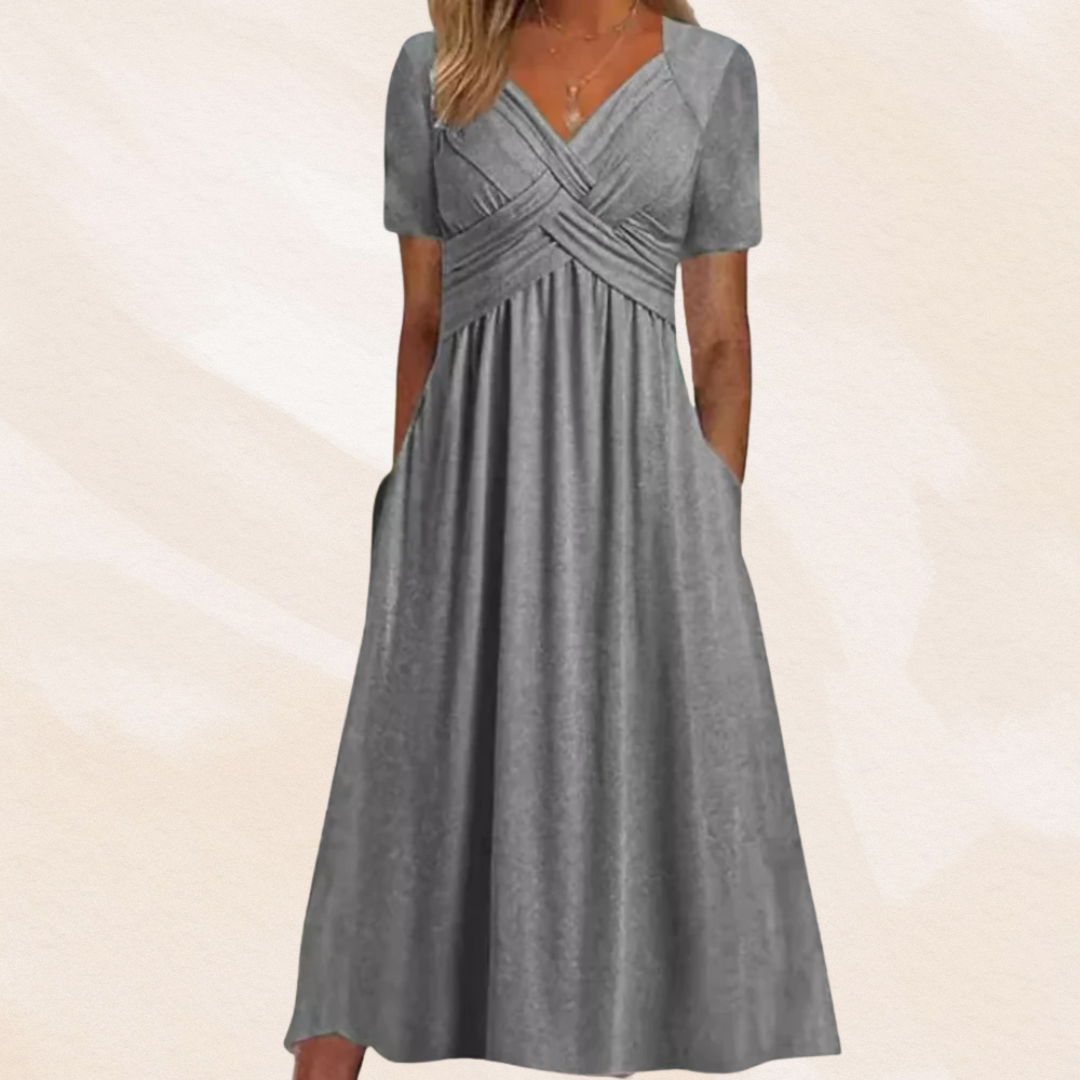 Mirella | Elegant Kjole med V-hals Design