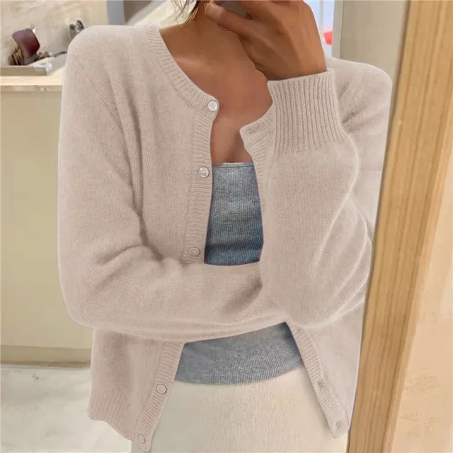 Anne | Strikket Cardigan til Kvinder i Ensfarvet Design