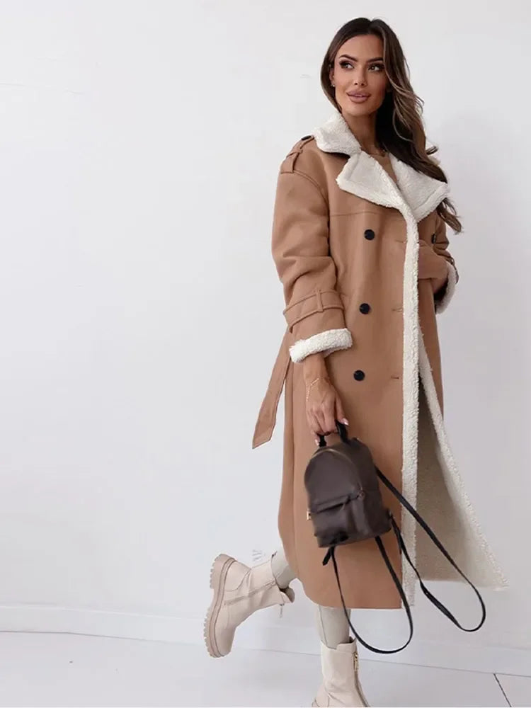 Tove | Trenchcoat