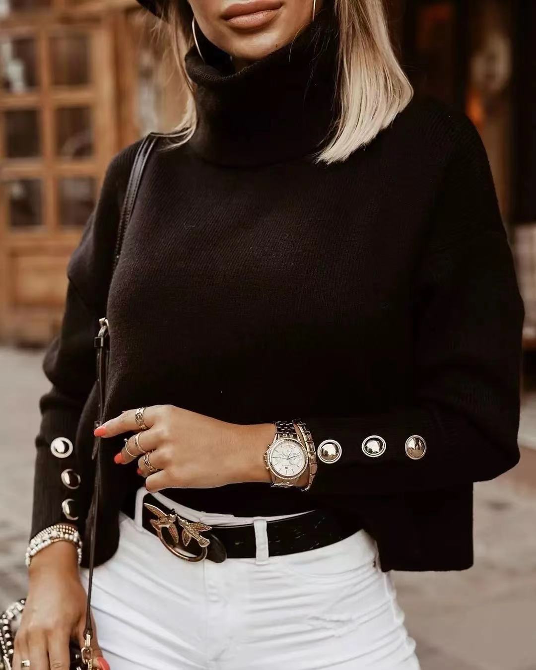 Stine | Vinter Chic Rullekrave Sweater med Knapærmer