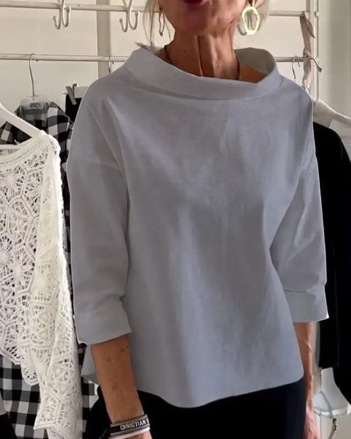 Højhalset trøje med elegant design