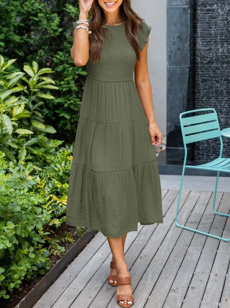 Ronja | Elegant Lagdelt Kjole med Flydende Design
