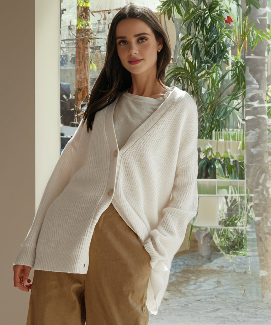 Martha | Kvinders Ribstrikket Cardigan med Knapper Plus Size