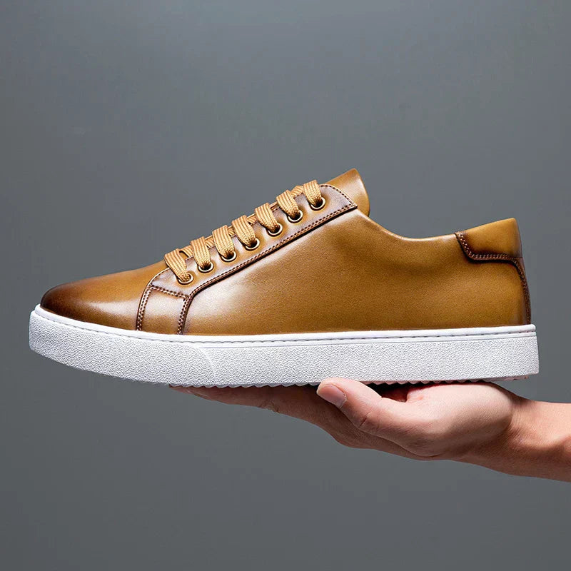 Komfortable lædersneakers til hverdagsbrug
