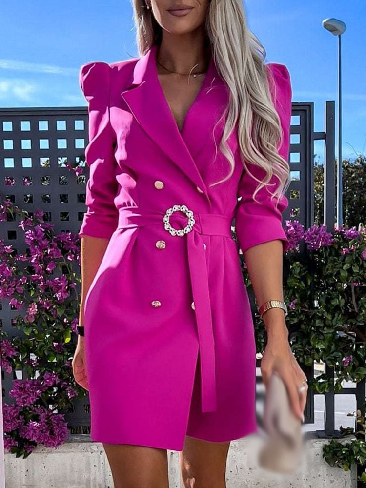 Elegant blazer kjole til moderne kvinder