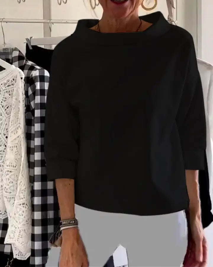 Højhalset trøje med elegant design